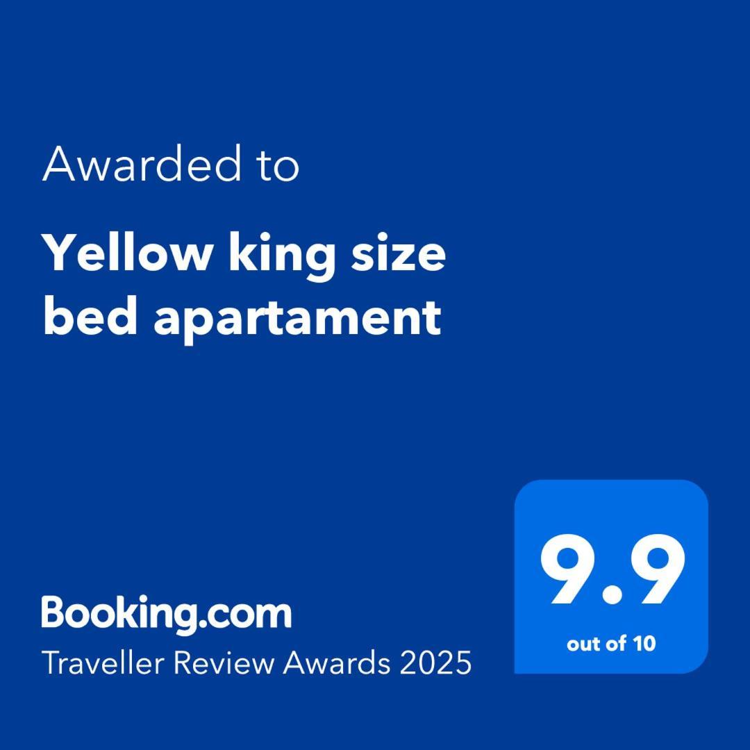The Yellow King - Luxurious Apartment Bucharest Exterior photo